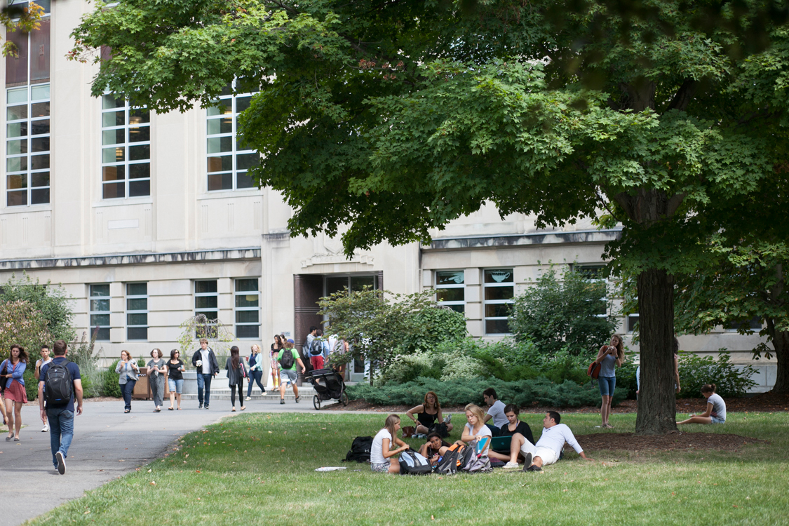 Student Life Programs - Graduate School : Graduate School