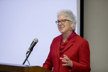 Dean Barbara A. Knuth gives keynote speech.