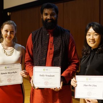 3MT 2019 winners: Pamela Meyerhofer (People’s Choice), Teddy Yesudasan (1st place), and Shao-Pei Chou (2nd place).