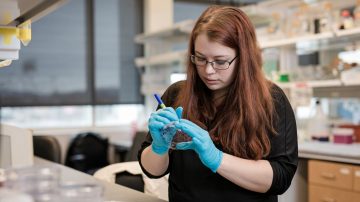 Jennie Sims in the lab