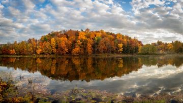 Beebe Lake in fall