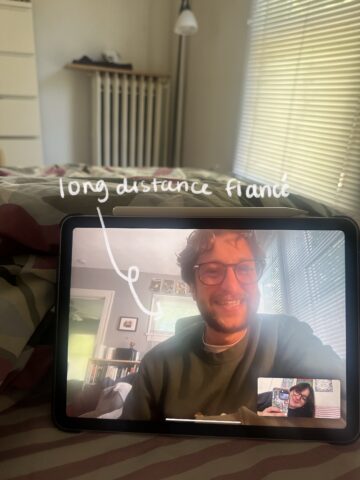 Jordan Deskins FaceTimes with her fiance